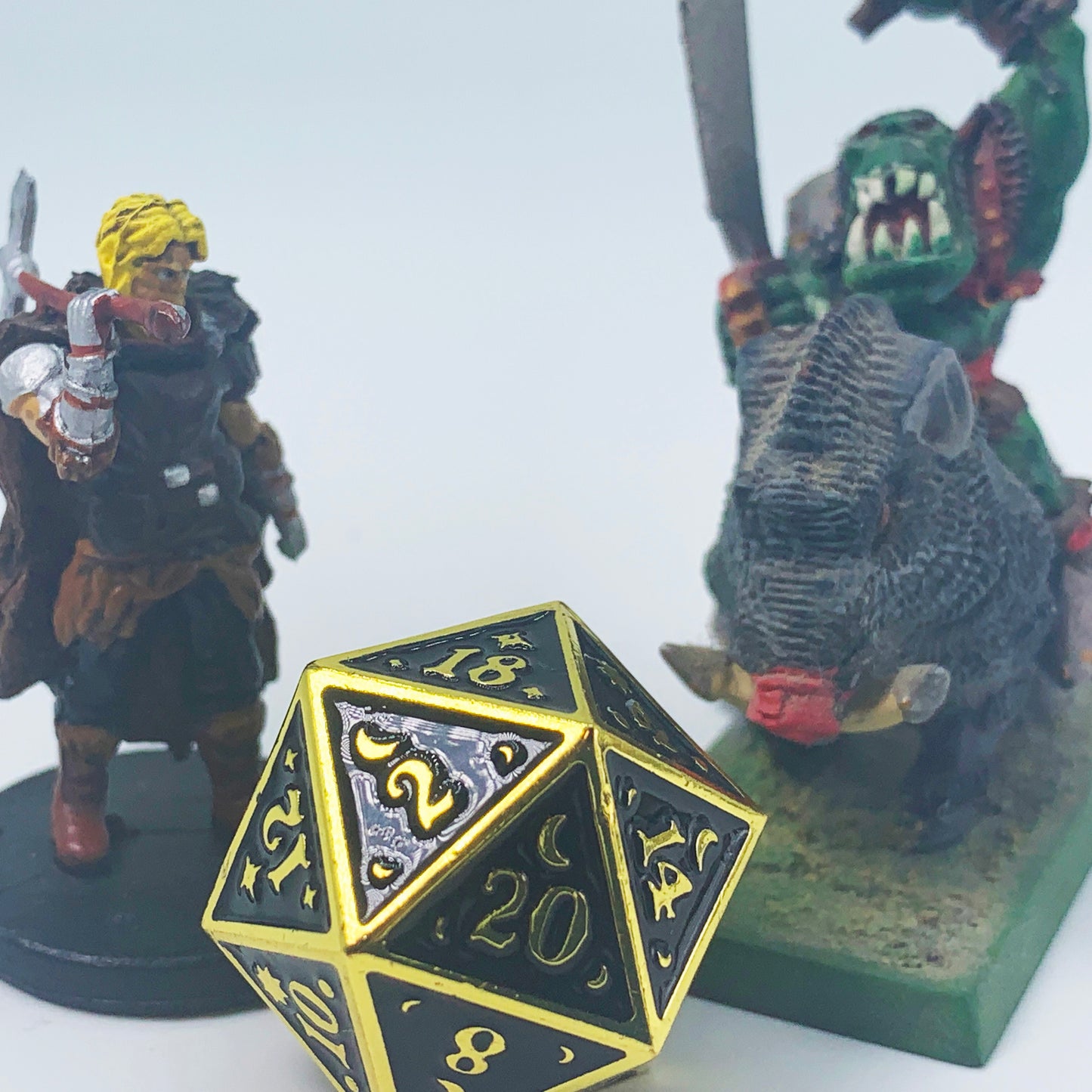 Nightwatch Large Gold Metal Dice
